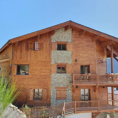 Le Falconnet Au Chalet Cimero Apartment *